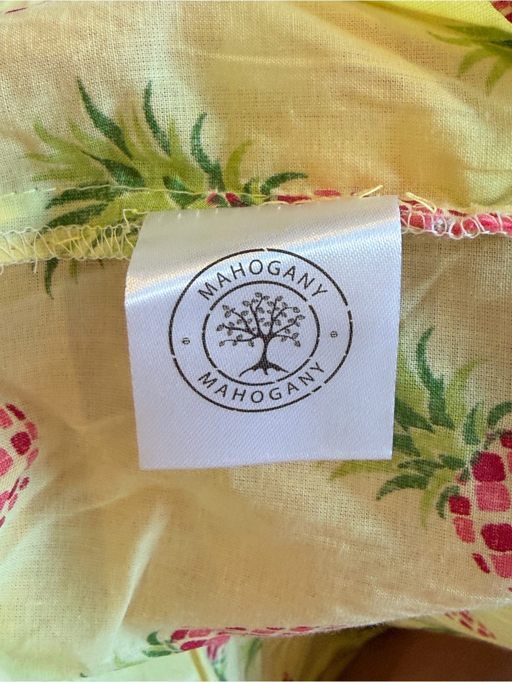Pineapple-Print Short Pajama Set - Yellow & Pink - Picture 6 of 8